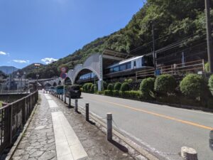 箱根湯本駅